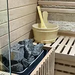 Capsule Forever Young - Jacuzzi - Sauna - Billard - Arcade De Jeux - Netflix & Cinema - Ping Pong * Hastiere-par-dela