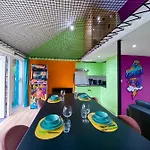 Capsule Forever Young - Jacuzzi - Sauna - Billard - Arcade De Jeux - Netflix & Cinema - Ping Pong Semesterbostad