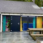 Capsule Forever Young - Jacuzzi - Sauna - Billard - Arcade De Jeux - Netflix & Cinema - Ping Pong