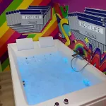 Capsule Forever Young - Jacuzzi - Sauna - Billard - Arcade De Jeux - Netflix & Cinema - Ping Pong Semesterbostad