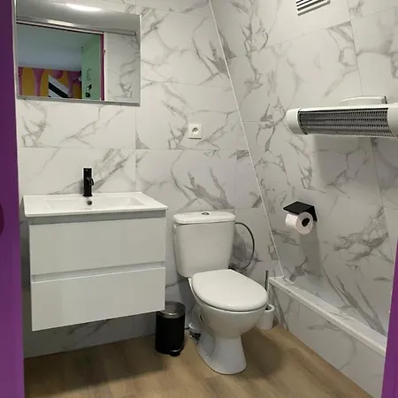 Capsule Forever Young - Jacuzzi - Sauna - Billard - Arcade De Jeux - Netflix & Cinema - Ping Pong *