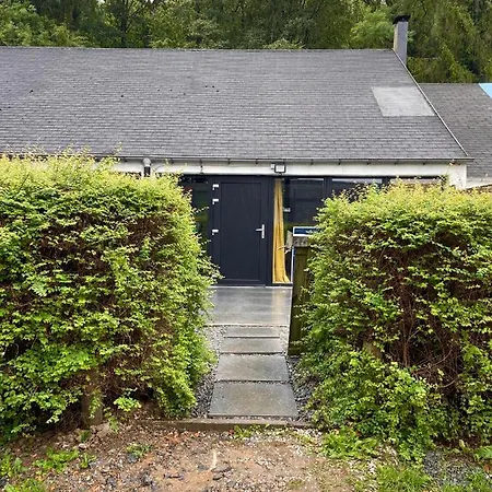 Capsule Forever Young - Jacuzzi - Sauna - Billard - Arcade De Jeux - Netflix & Cinema - Ping Pong 펜션 Hastiere-par-dela