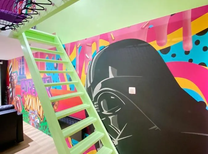 Capsule Forever Young - Jacuzzi - Sauna - Billard - Arcade De Jeux - Netflix & Cinema - Ping Pong