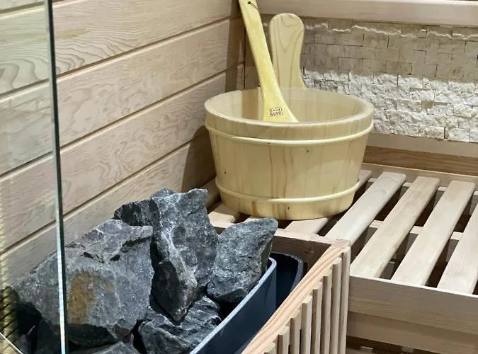 Capsule Forever Young - Jacuzzi - Sauna - Billard - Arcade De Jeux - Netflix & Cinema - Ping Pong * Hastiere-par-dela