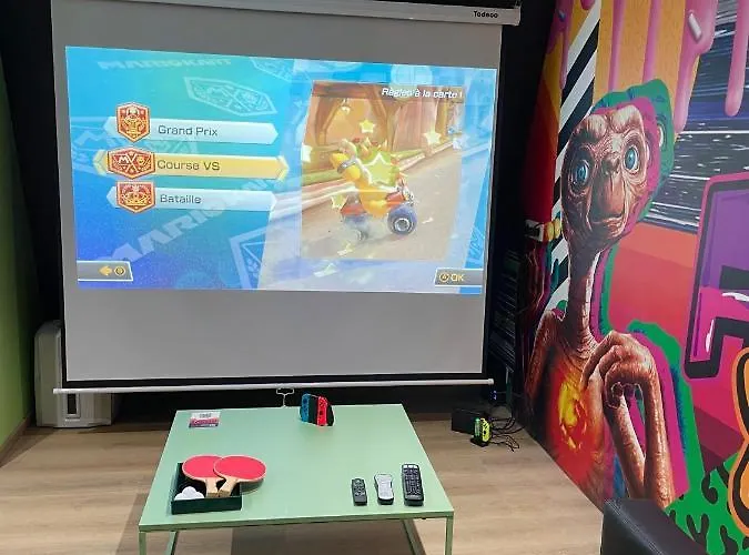 Capsule Forever Young - Jacuzzi - Sauna - Billard - Arcade De Jeux - Netflix & Cinema - Ping Pong Ferienhaus