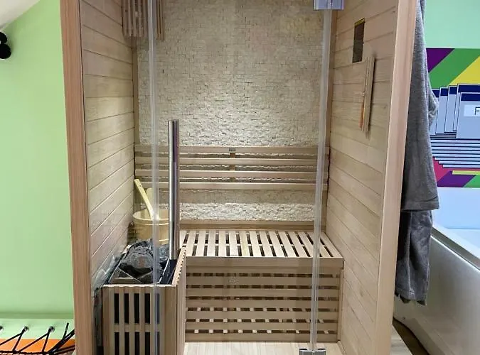 Capsule Forever Young - Jacuzzi - Sauna - Billard - Arcade De Jeux - Netflix & Cinema - Ping Pong