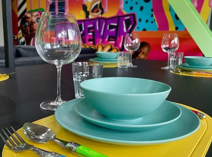 Capsule Forever Young - Jacuzzi - Sauna - Billard - Arcade De Jeux - Netflix & Cinema - Ping Pong *